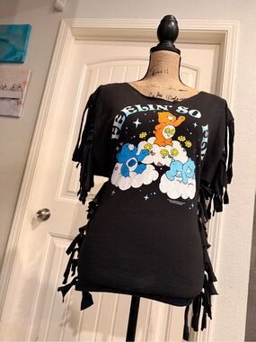 Care Bears “Feelin’ So Fly” Distressed Fringe T-Shirt – Size Small